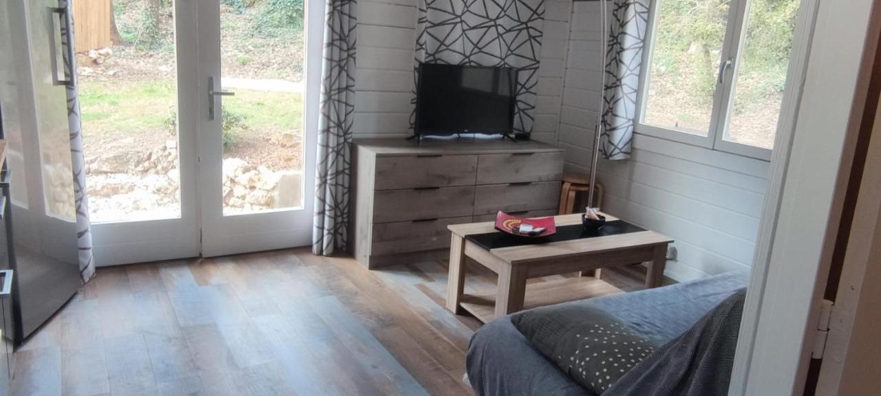 Le De La Terre Neuve Chalet *